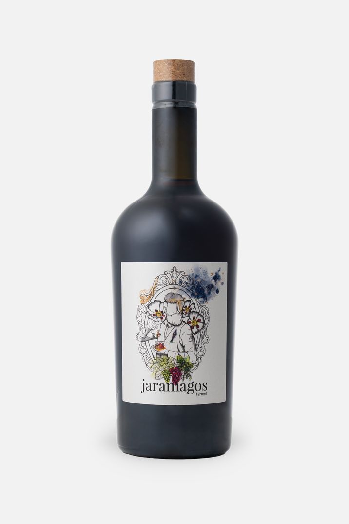 Castuo Jaramagos Vermut product photo